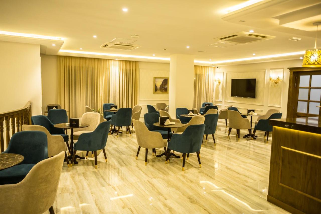 Hotel Palais Royal Safakes Dış mekan fotoğraf